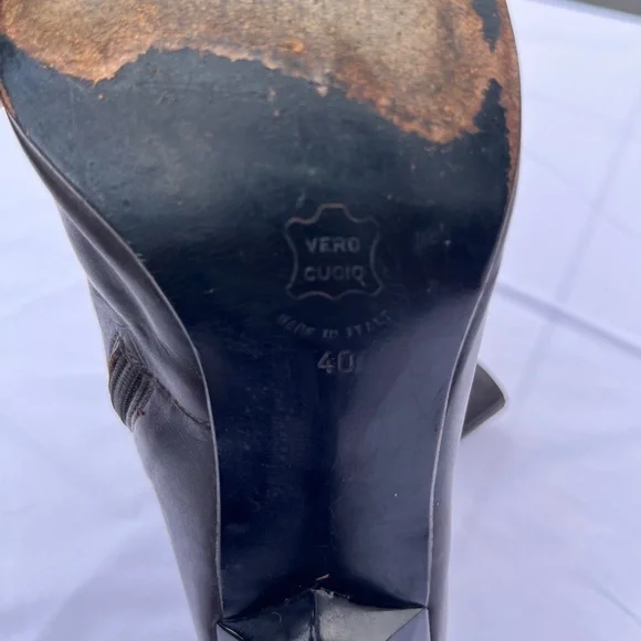 Chuckies New York Brown Leather Booties | Size 40 | US Size 9 - Picture 8 of 9